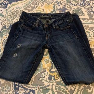 American Eagle ripped jeans